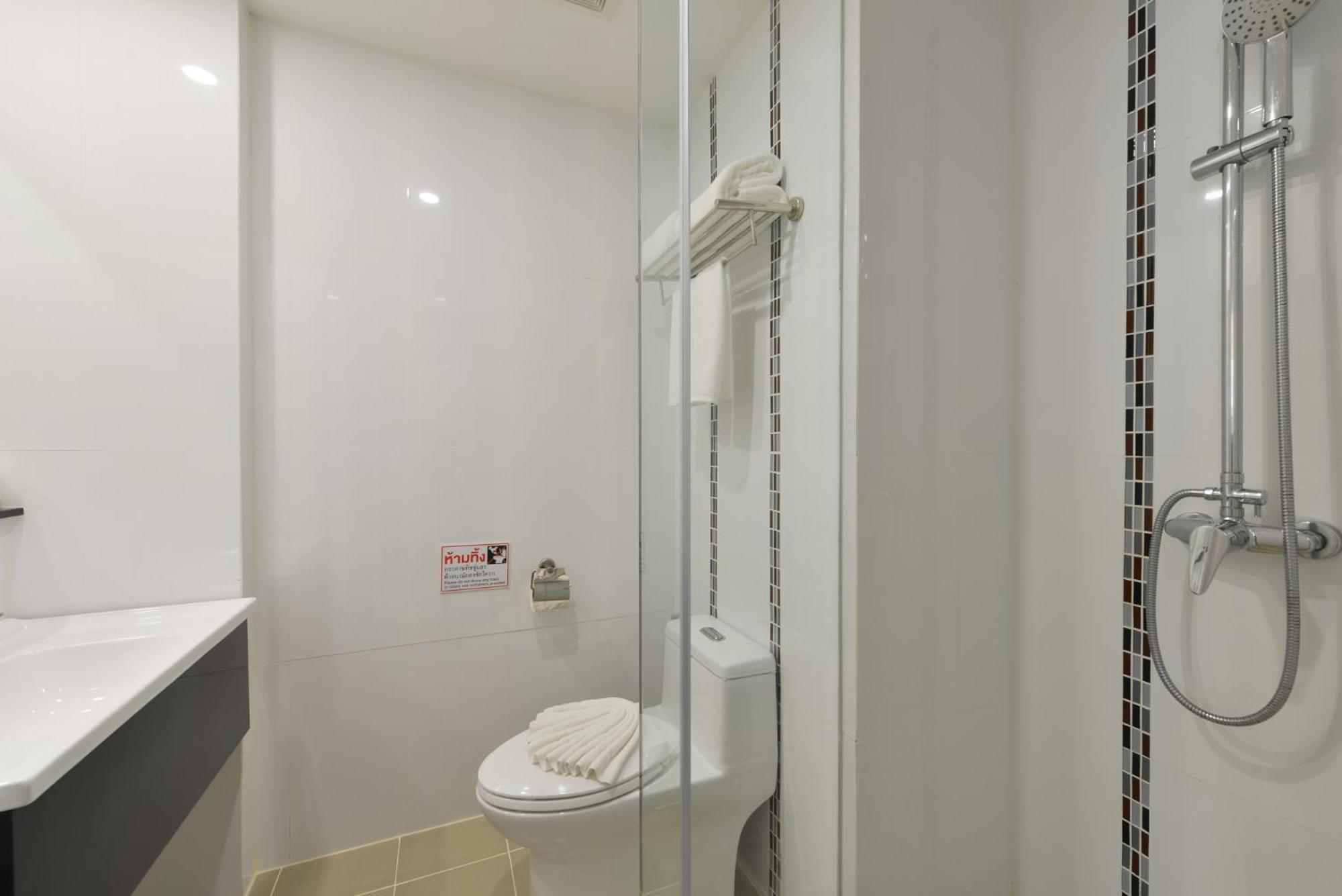 Grace Patong Hotel Кату Екстериор снимка